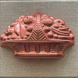 Vintage Fruit Basket Copper Jello Mold; 3 1/2 Cup by Mirro; Made in USA